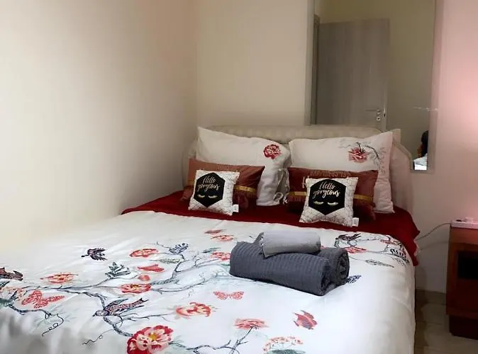 Larnaca Beach Apartment