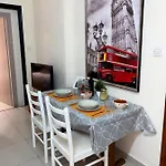 Larnaca Beach Apartment Lägenhet Larnaca