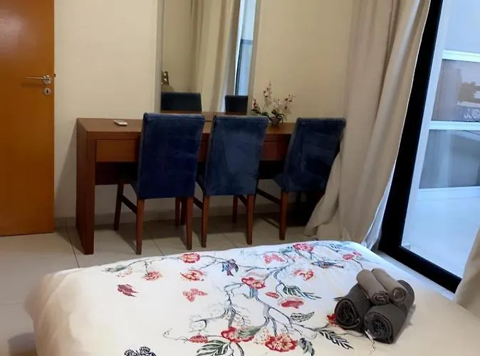 Lägenhet Larnaca Beach Apartment *